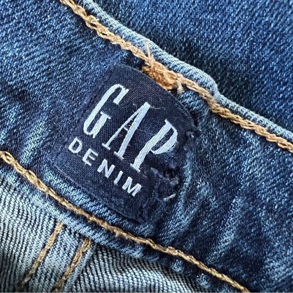 Gap denim girlfriend distressed jeans